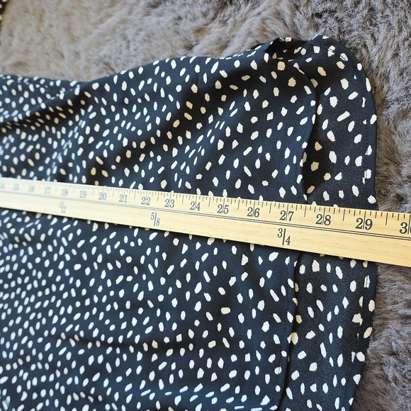 Ann Taylor Sheer pull-over Tunic button polka dot blouse size 8 - Picture 11 of 14
